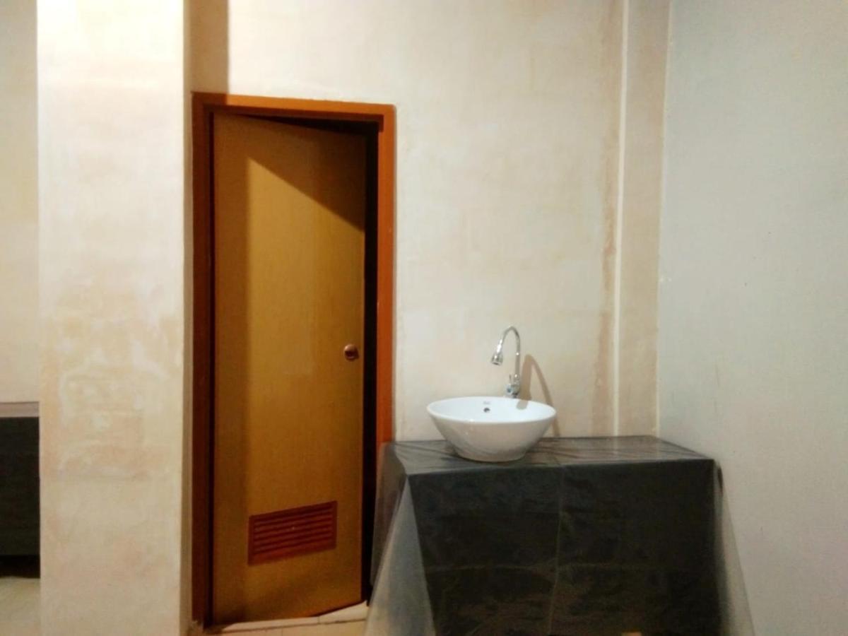 Bunar Tunggal Villa N Resto Anyer Exteriör bild
