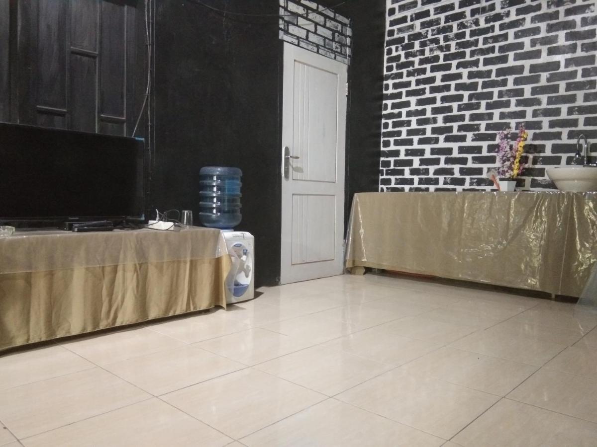 Bunar Tunggal Villa N Resto Anyer Exteriör bild