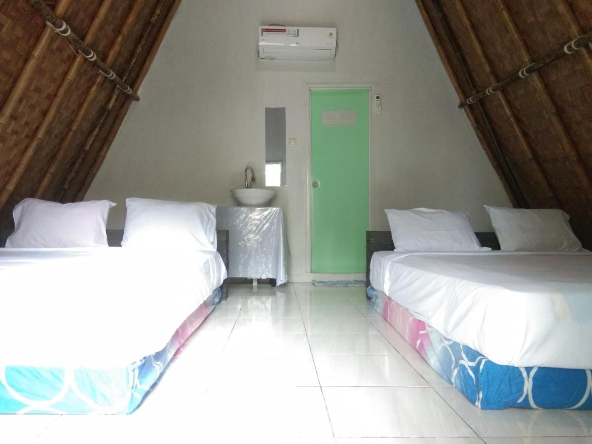 Bunar Tunggal Villa N Resto Anyer Exteriör bild
