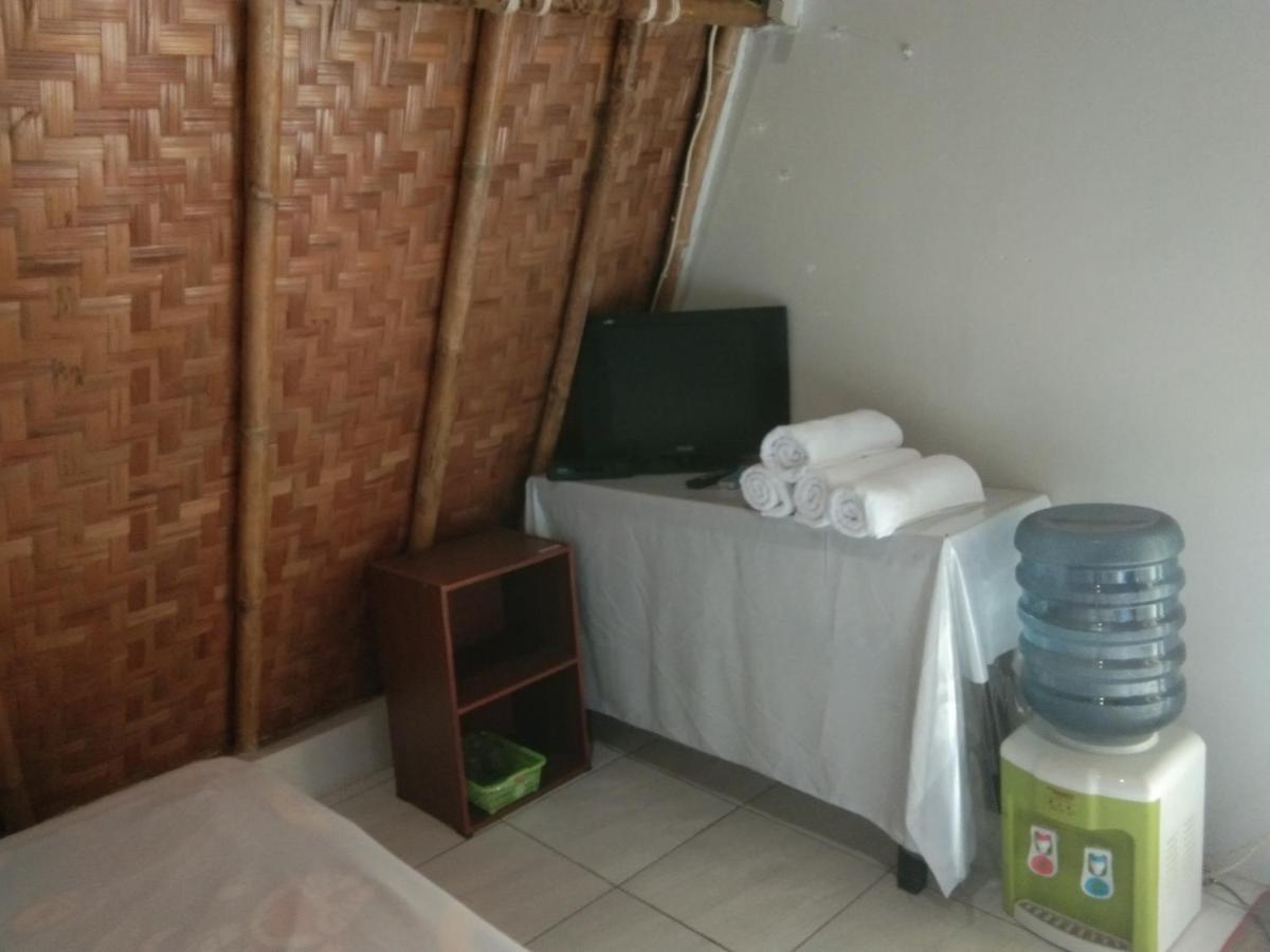 Bunar Tunggal Villa N Resto Anyer Exteriör bild